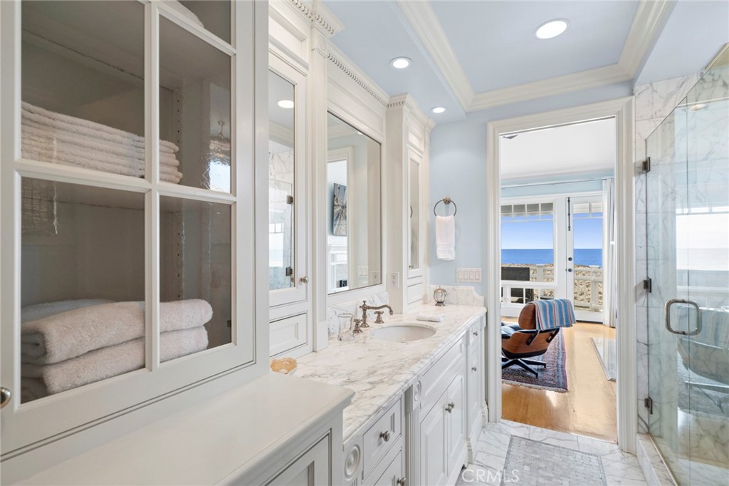 1550 E Oceanfront