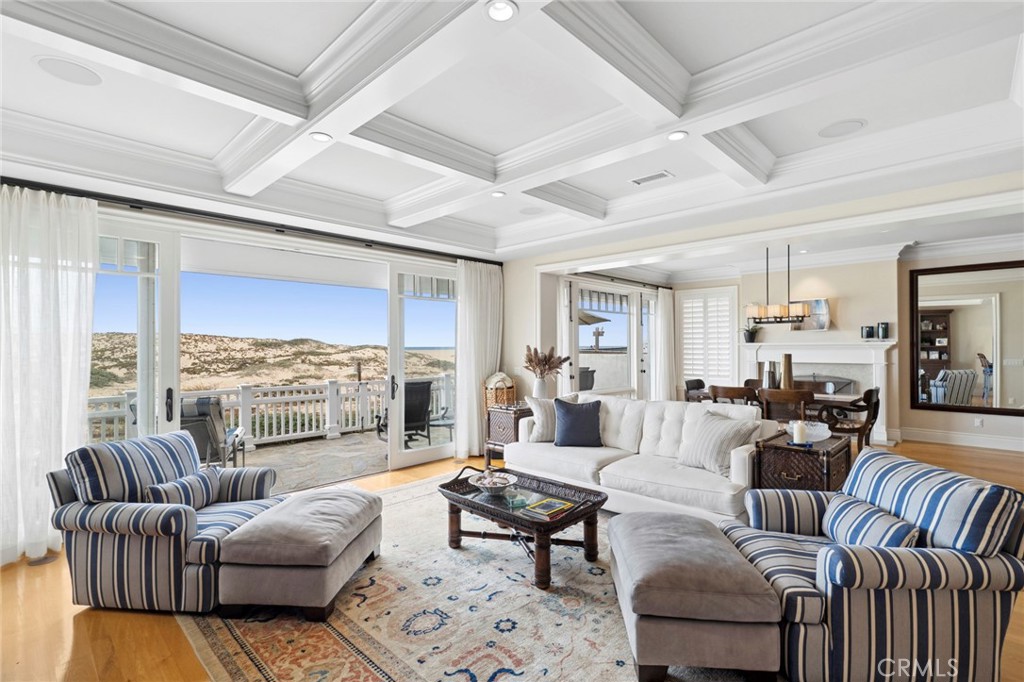 1550 E Oceanfront