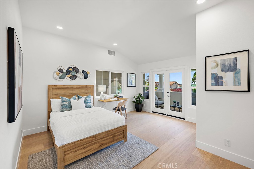 15 Sierra Vista