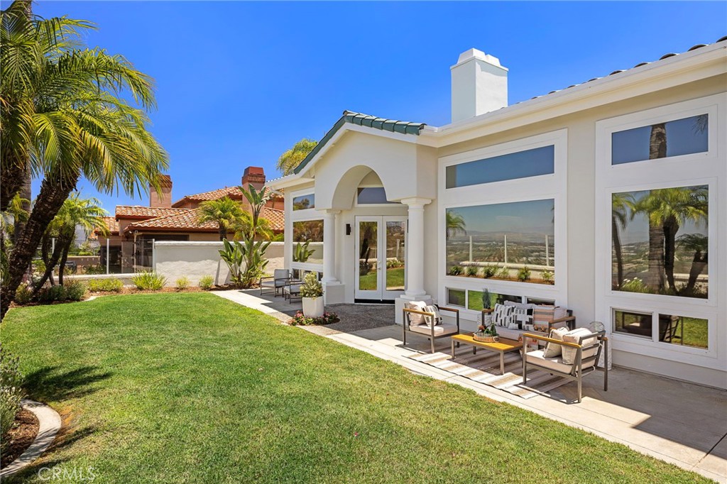 15 Sierra Vista