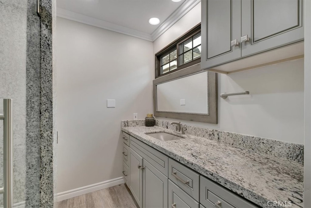 2808 W Oceanfront