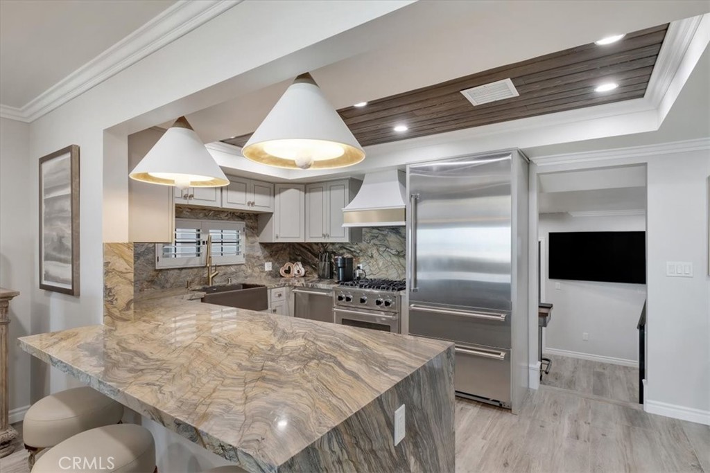 2808 W Oceanfront