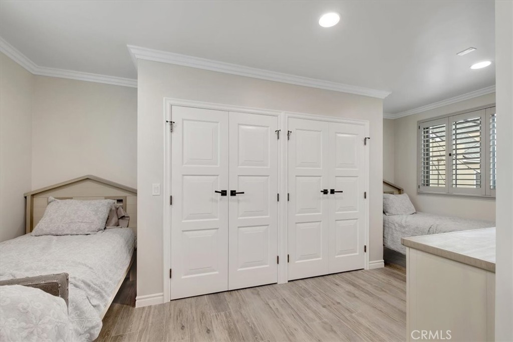 2808 W Oceanfront