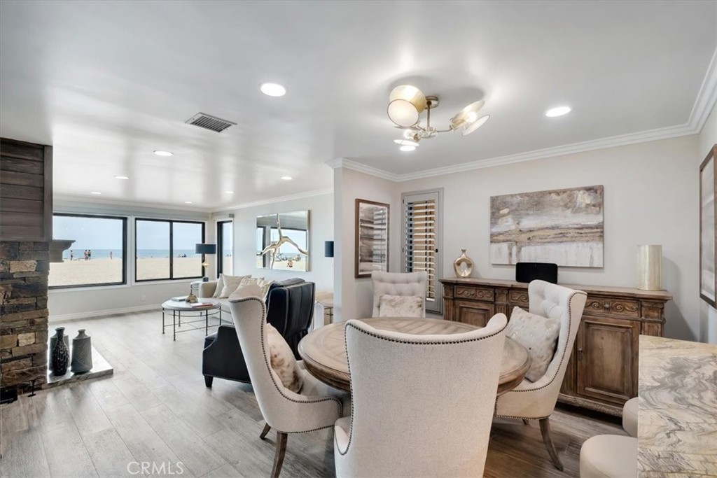 2808 W Oceanfront