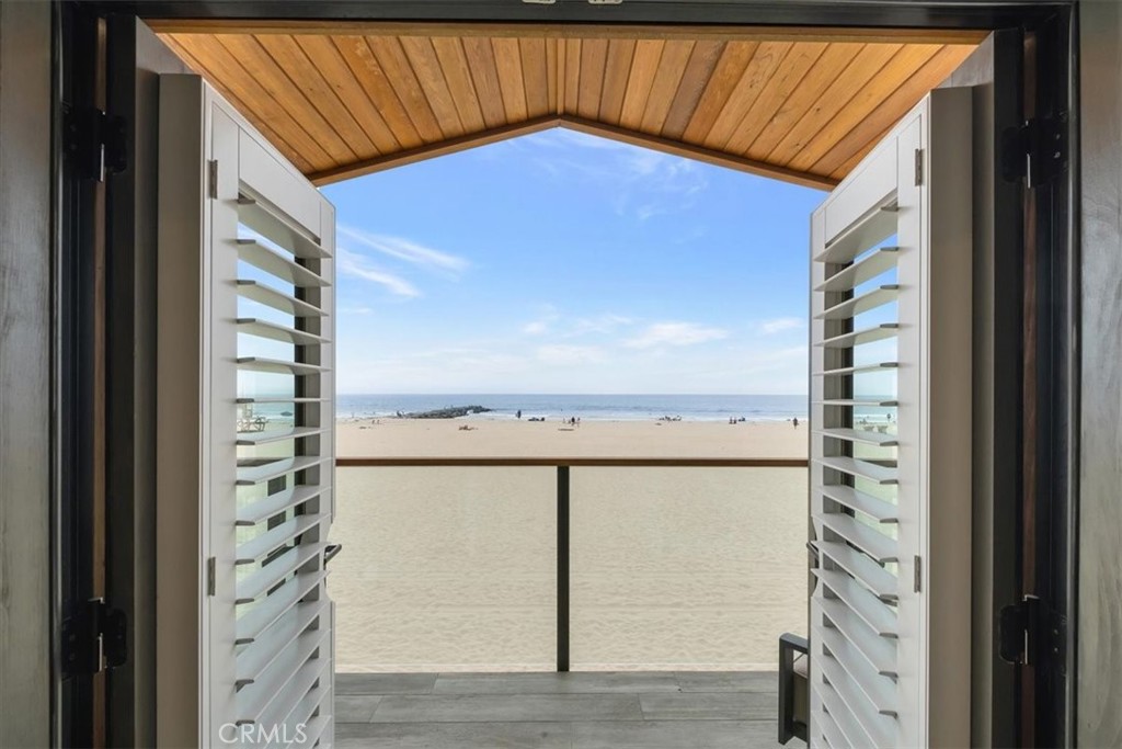 2808 W Oceanfront