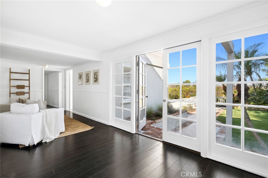 608 Saint James Place