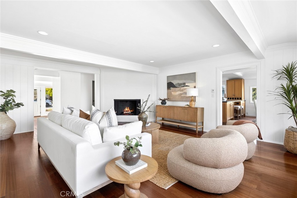 608 Saint James Place