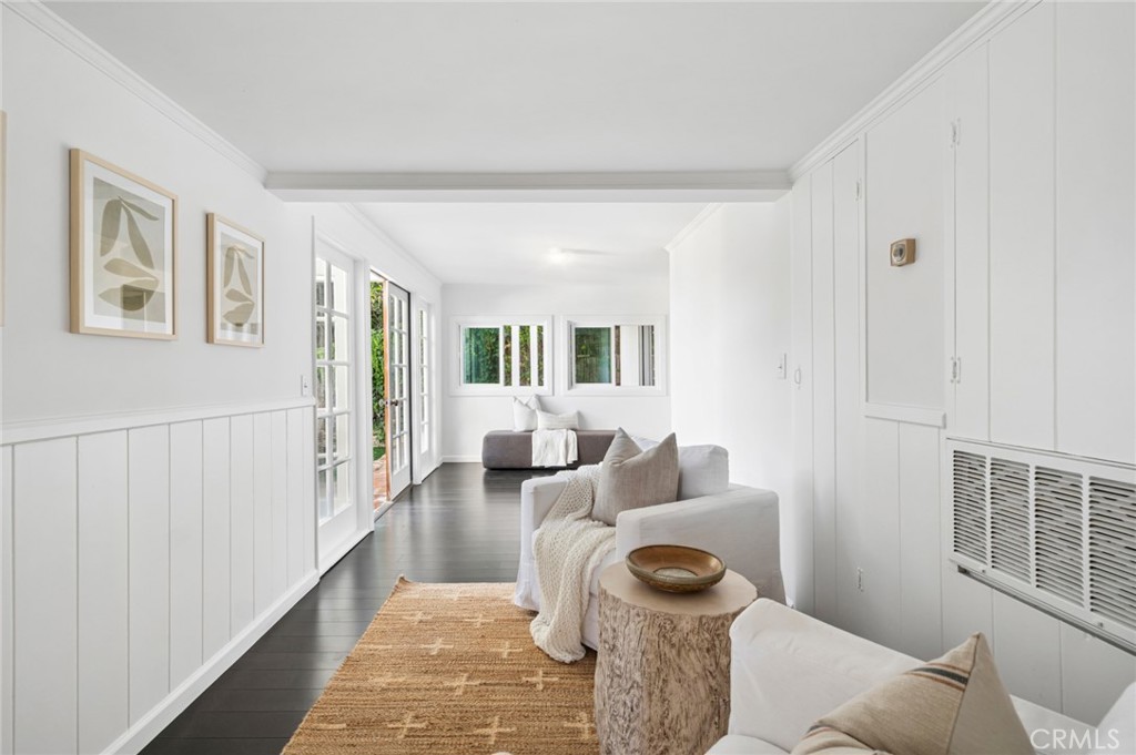 608 Saint James Place