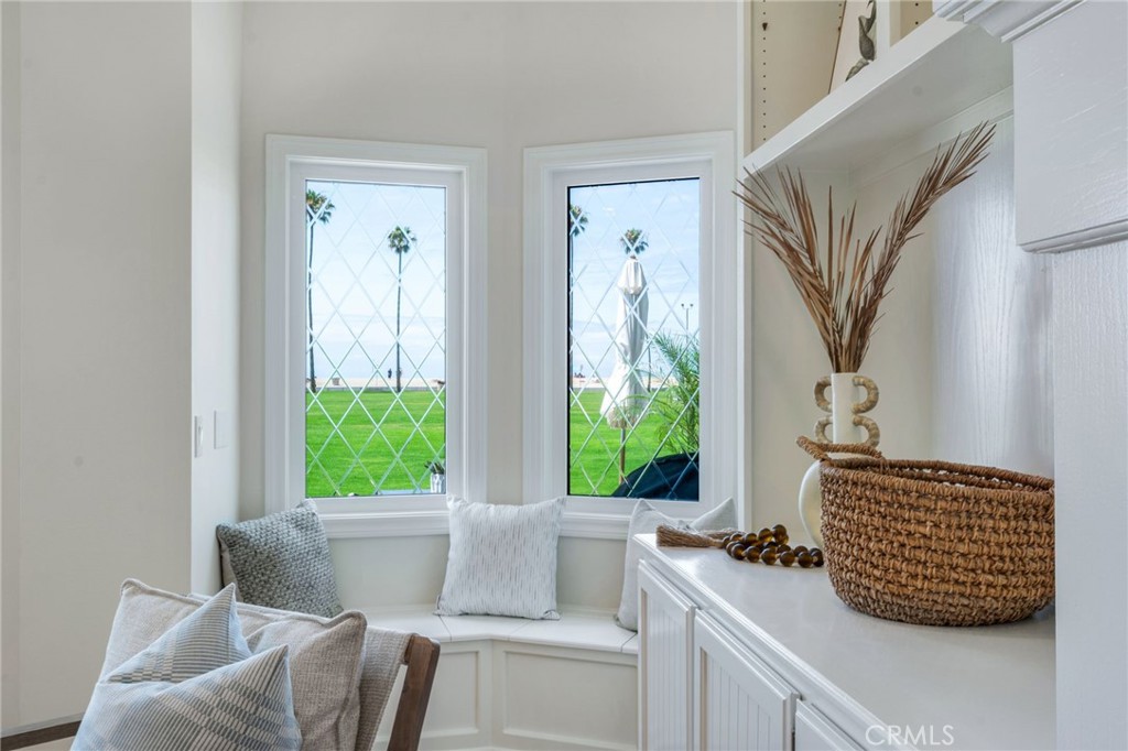 920 E Oceanfront