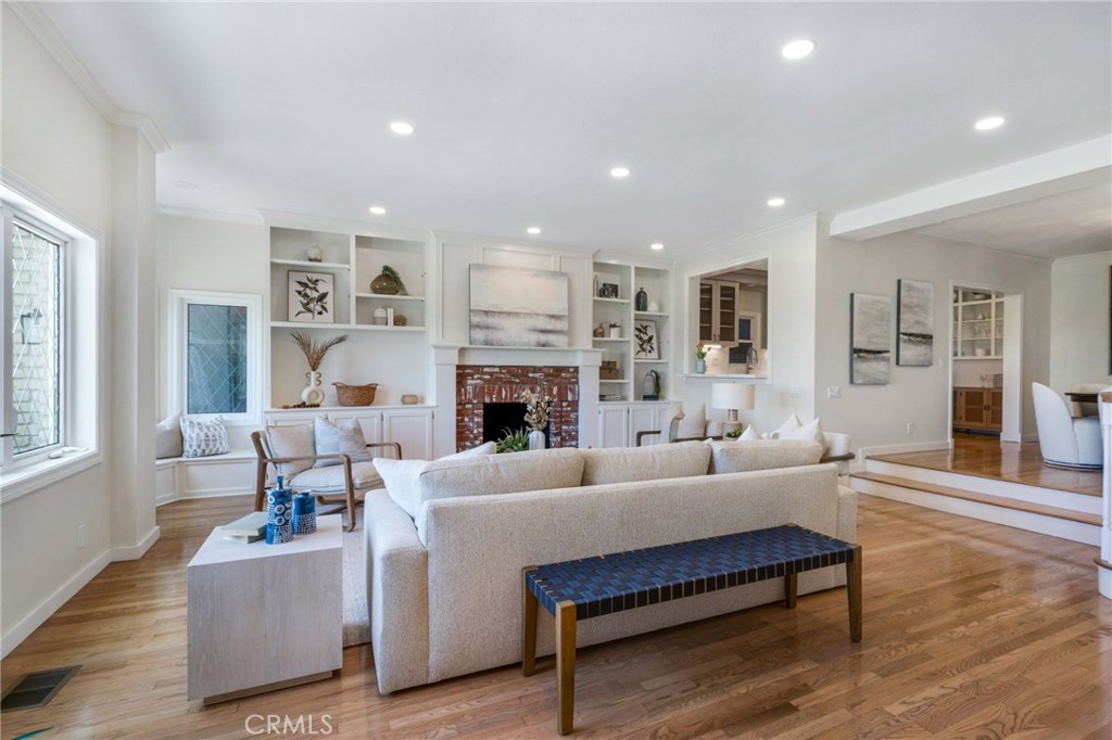 920 E Oceanfront