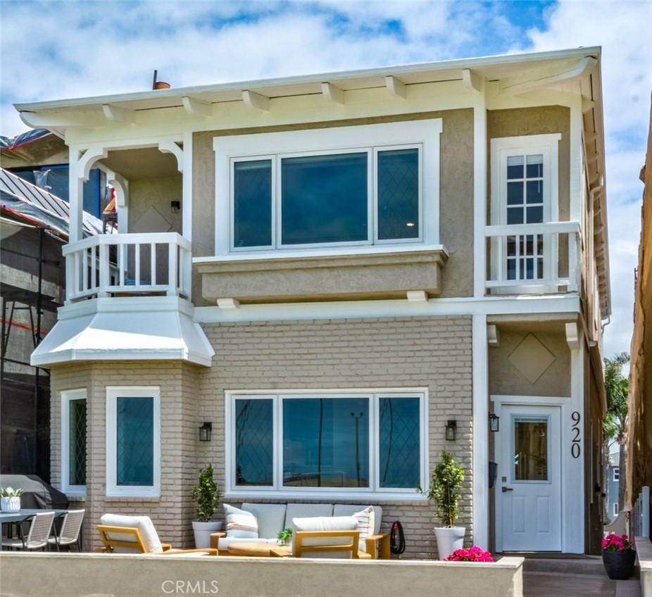 920 E Oceanfront