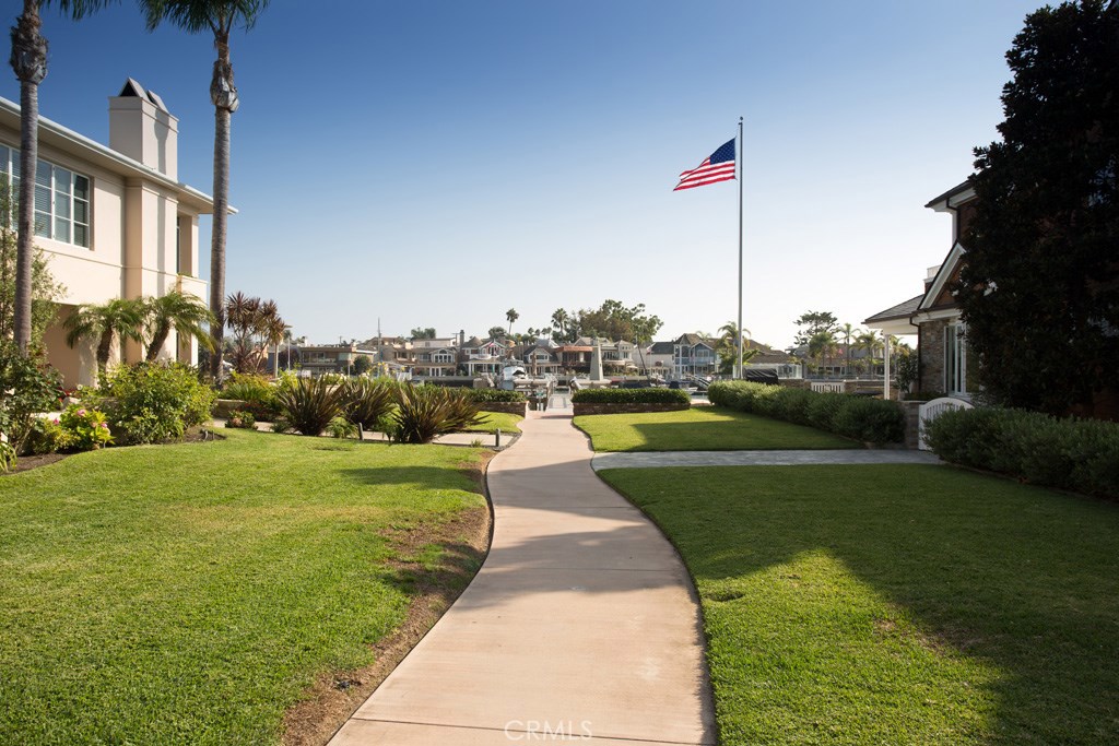 61 Beacon Bay
