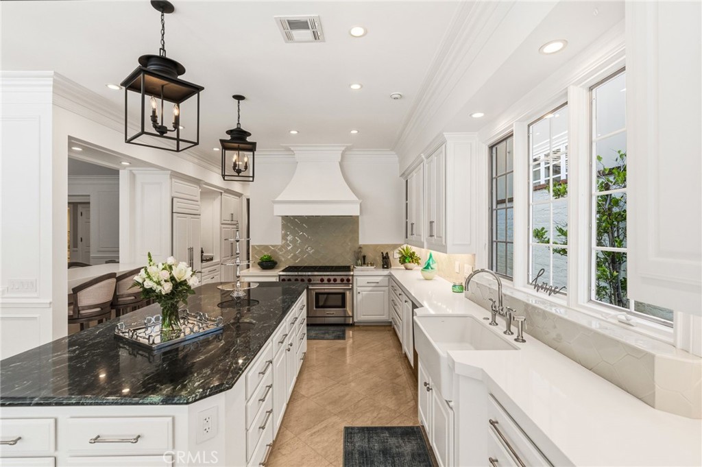 3 Barrenger Court