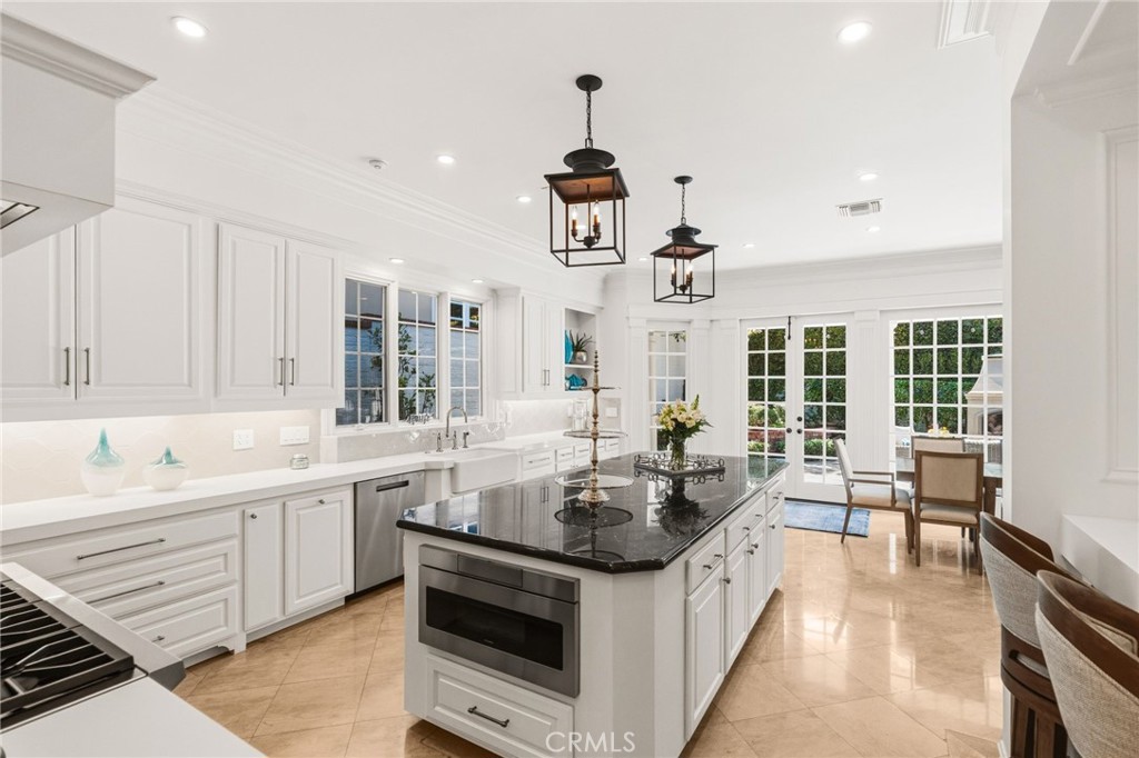3 Barrenger Court