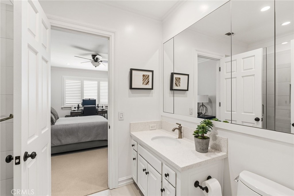 3 Barrenger Court