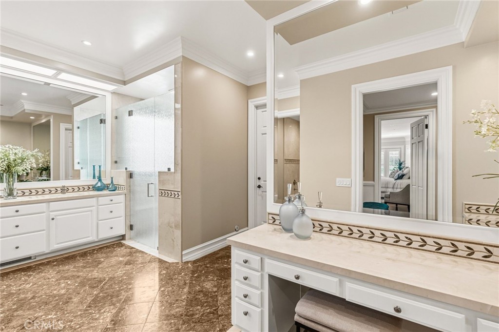 3 Barrenger Court