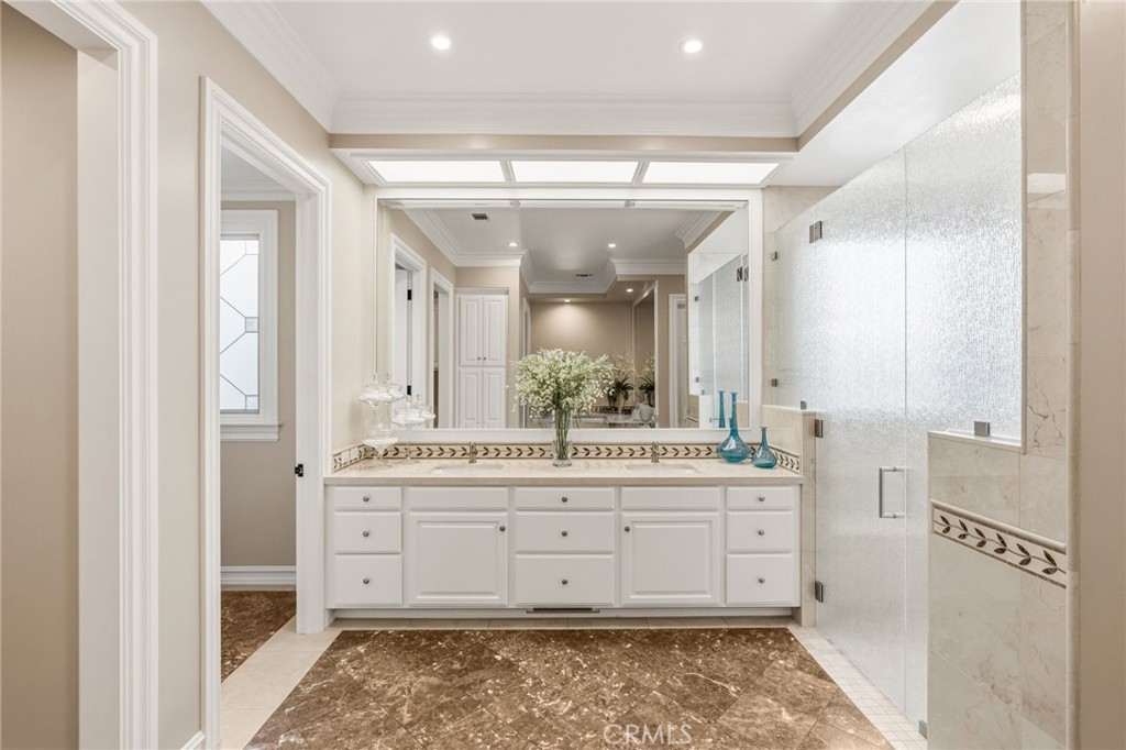 3 Barrenger Court