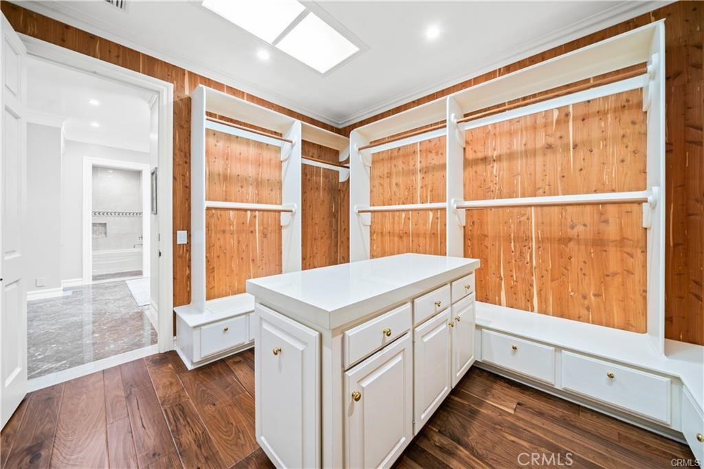 3 Barrenger Court