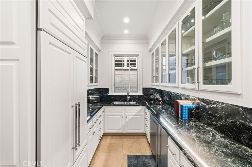 3 Barrenger Court