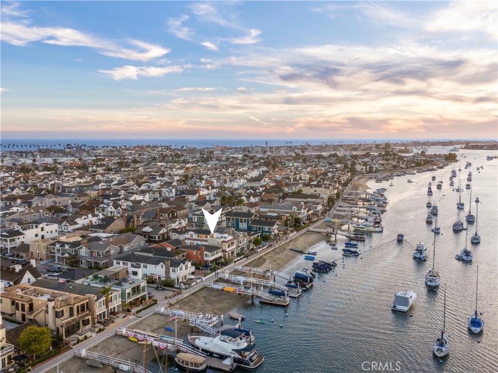 1105 N Bay Front