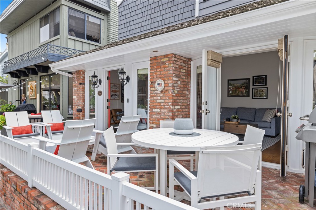 110 Pearl Avenue