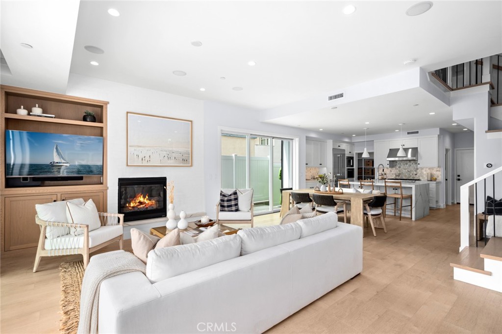 109 Onyx Avenue