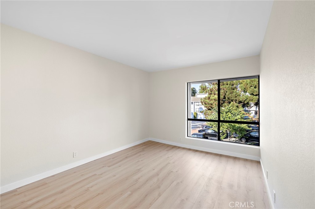 14 Robon Court