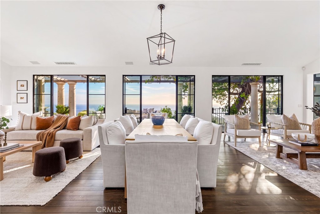 425 Panorama Drive