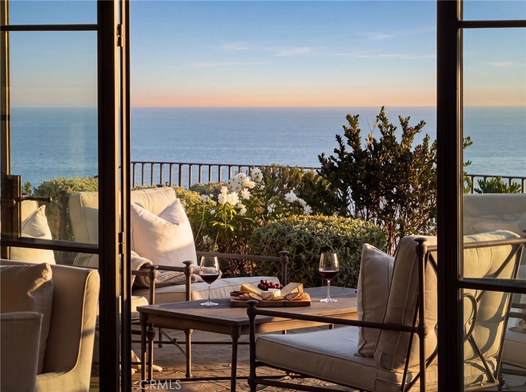425 Panorama Drive