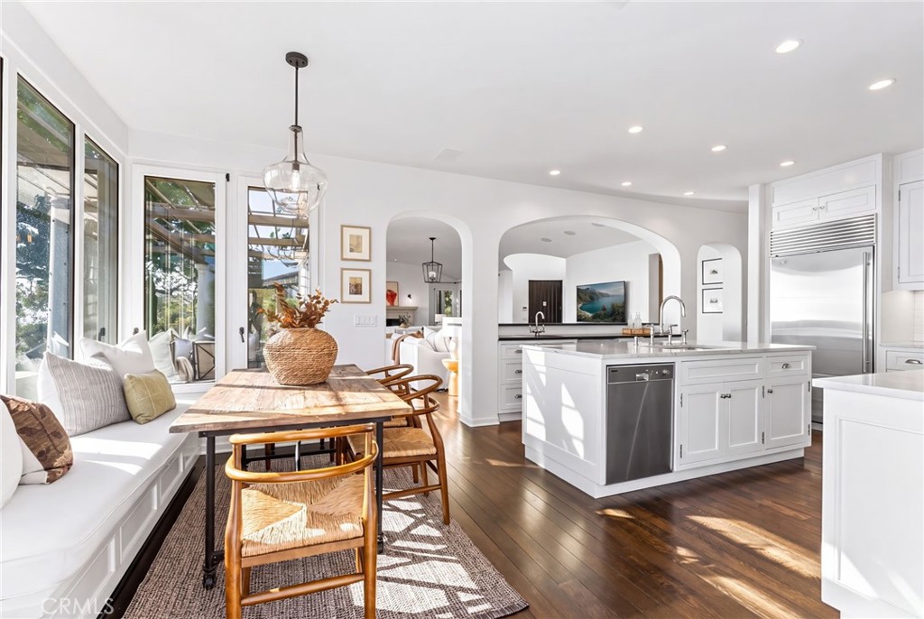 425 Panorama Drive