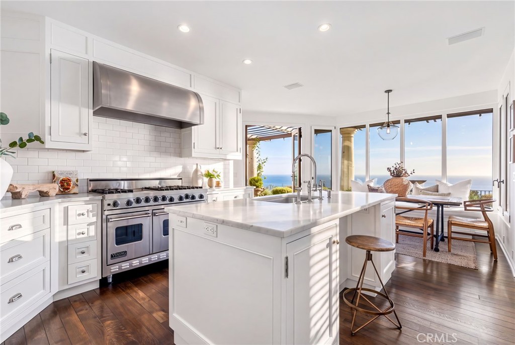 425 Panorama Drive