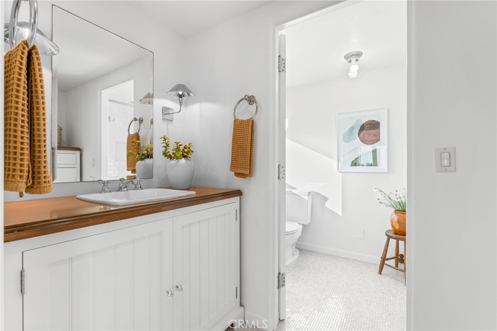 425 Panorama Drive