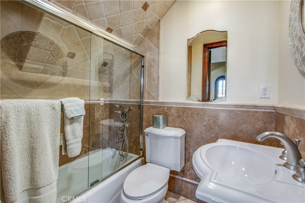 323 Via Lido Soud