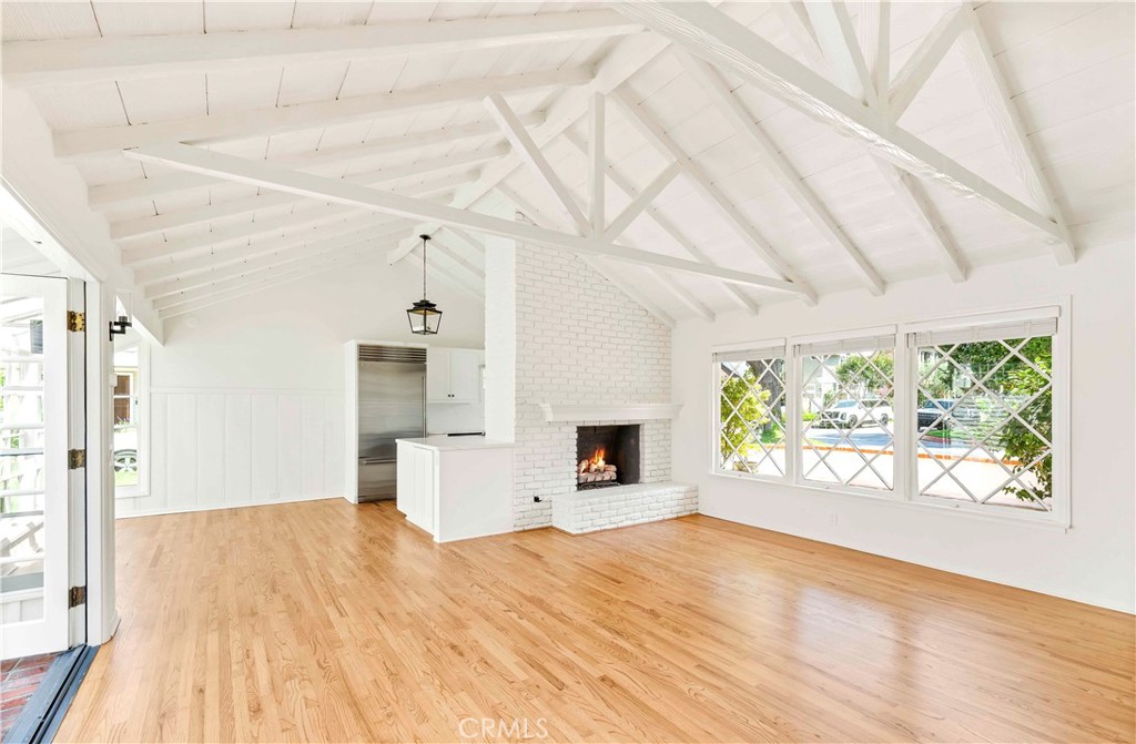 2562 Vista Drive