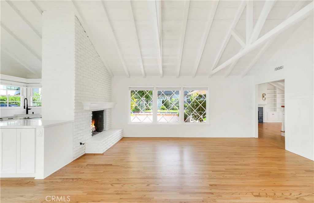 2562 Vista Drive