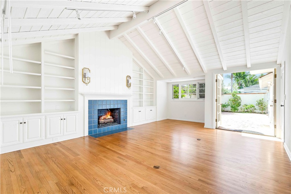 2562 Vista Drive