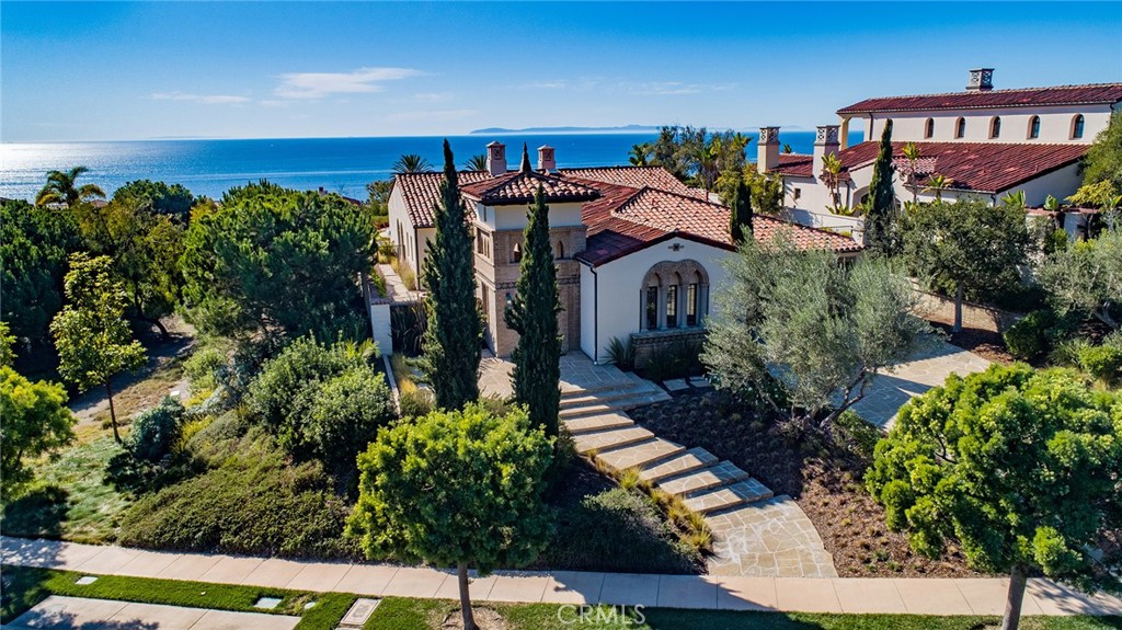 64 Archipelago Drive