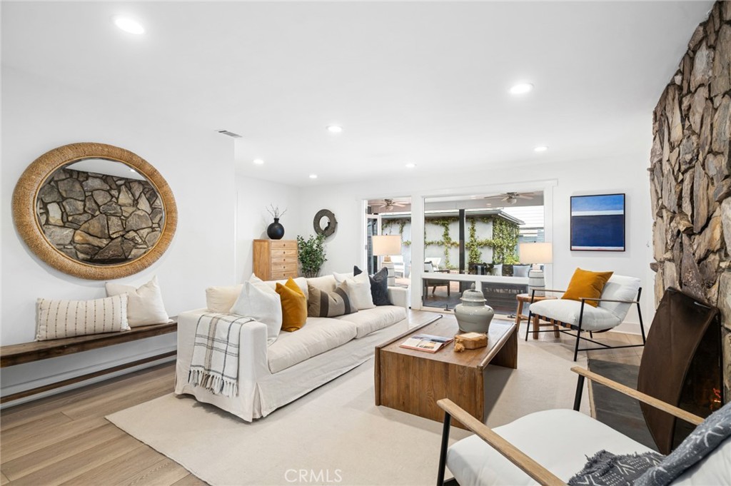 418 Belvue Lane