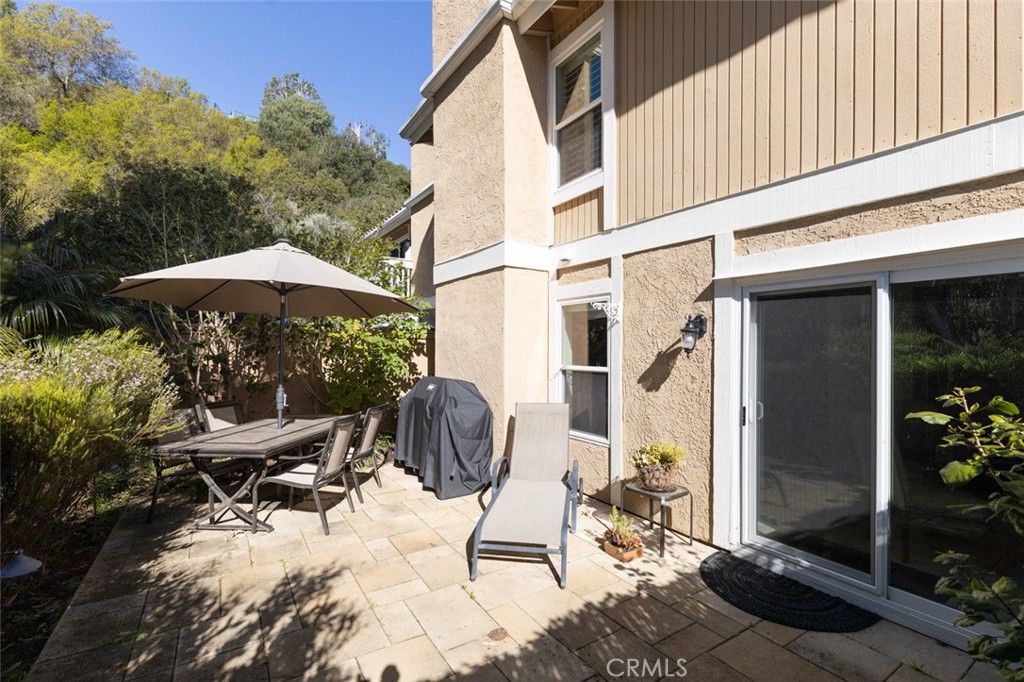 23406 Highcrest Road