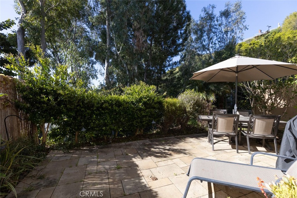 23406 Highcrest Road