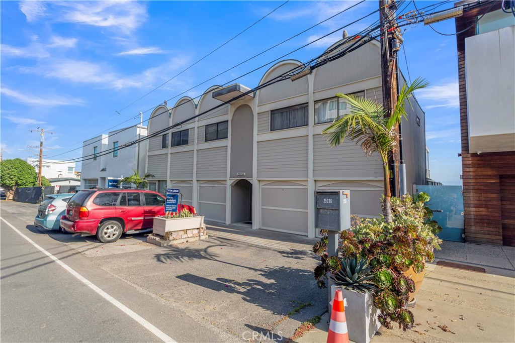 25234 Malibu Road Unit 1