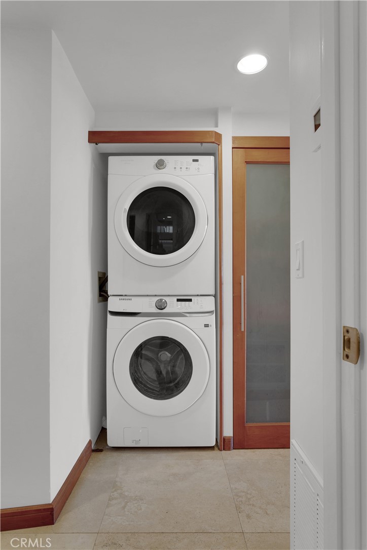 25234 Malibu Road Unit 1