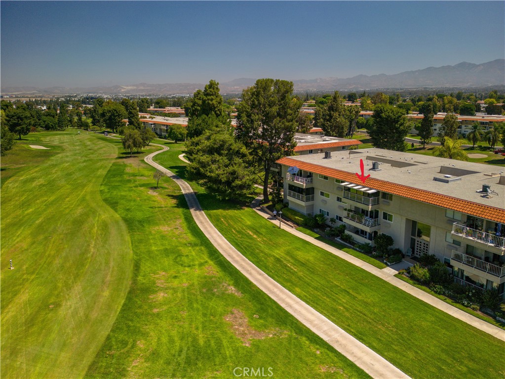 2386 Via Mariposa W 3G