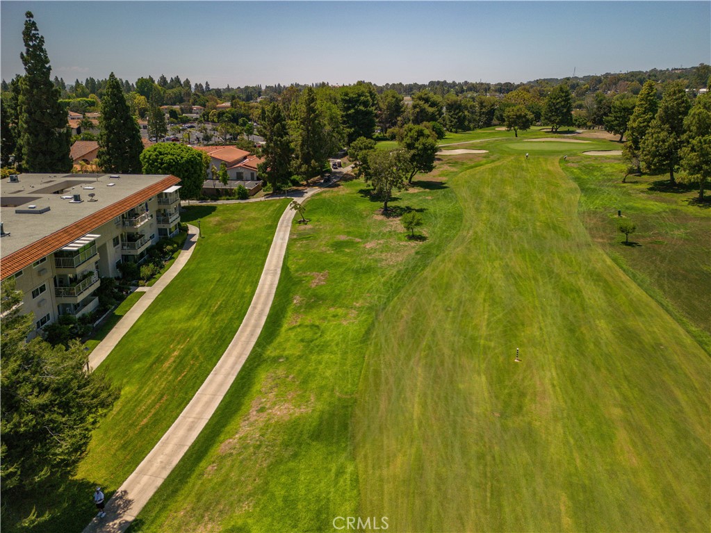 2386 Via Mariposa W 3G