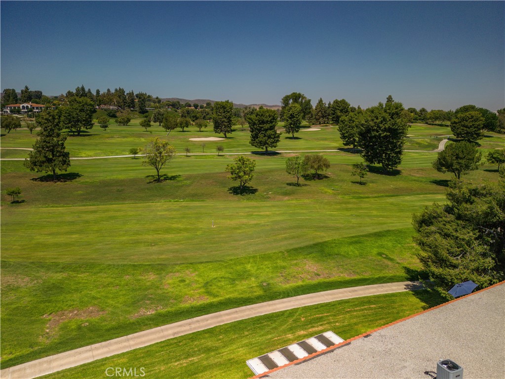 2386 Via Mariposa W 3G