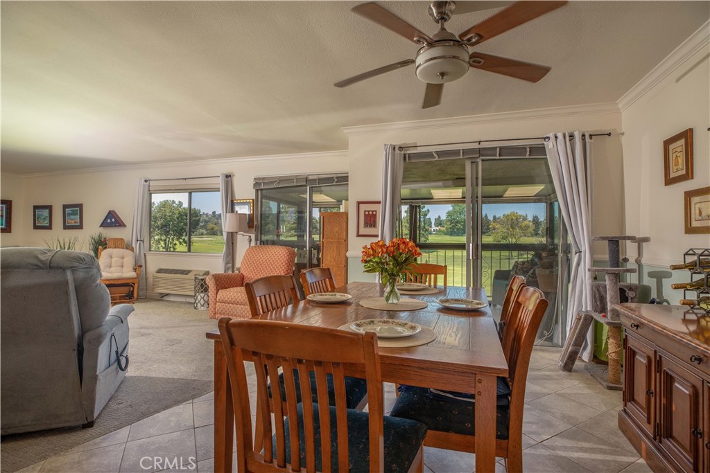 2386 Via Mariposa W 3G