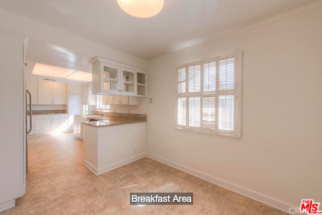 4903 Matilija Avenue