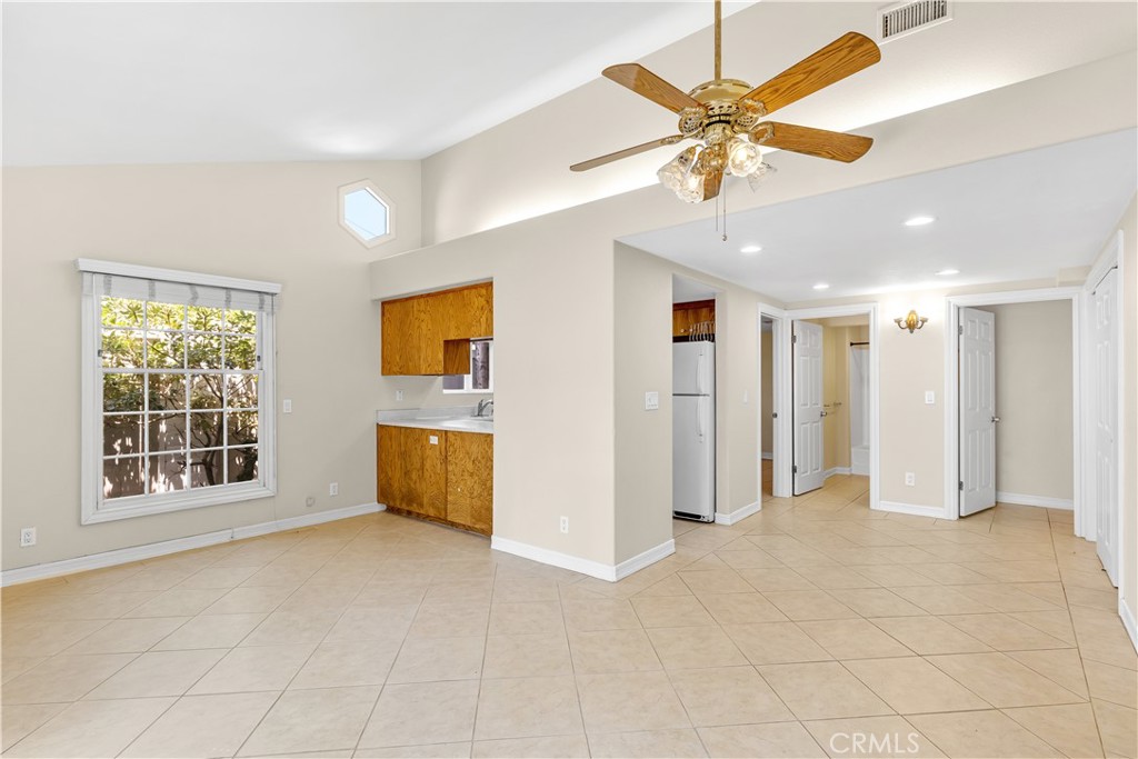 268 Flower Street