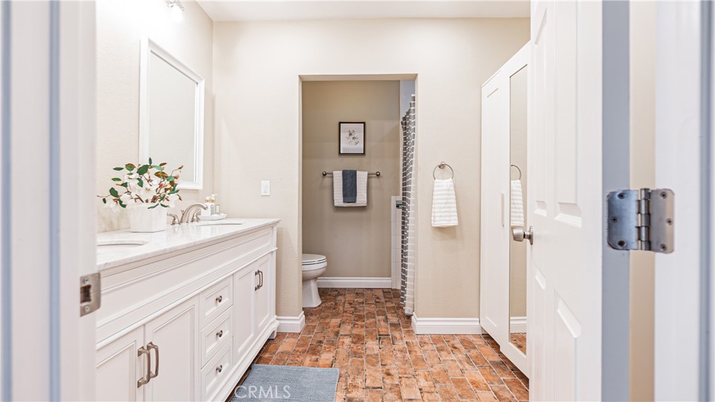 25622 Spinnaker Drive