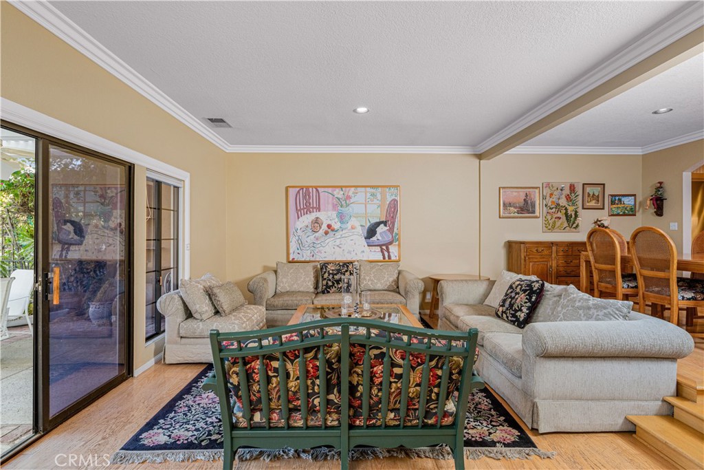 21942 Yellowstone Lane